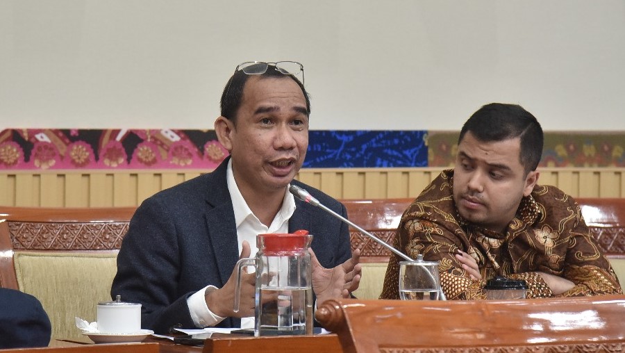 Sebagai Alat Negara Polri Harus Tetap di Bawah Presiden